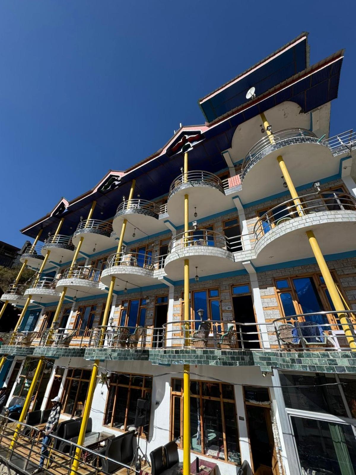 Hotel 19 Tosh Экстерьер фото